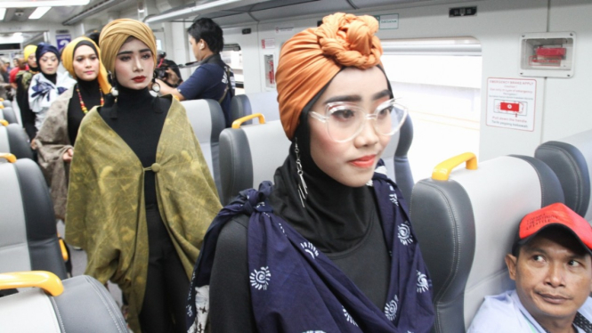 Fashion Show On Train Karya Para Mustahik Baznas