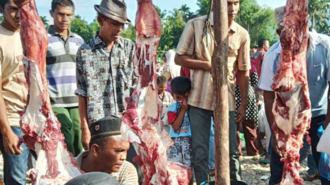 Lapak pedagang daging di Aceh.