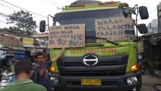 Jelang Pencoblosan Pilkada, Truk Tanah Kembali Dilarang Melintas di Tangerang