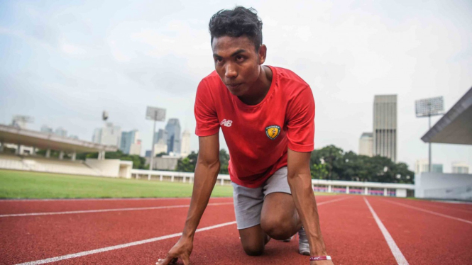 Sprinter Indonesia, Muhammad Zohri melakukan sesi latihan di Stadion Madya, komplek Gelora Bung Karno