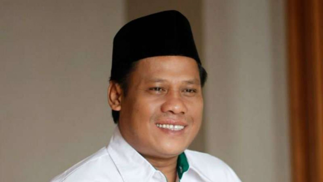 Caleg DPR RI Dapil Jatim XI dari PKB,  Zaini Rahman.