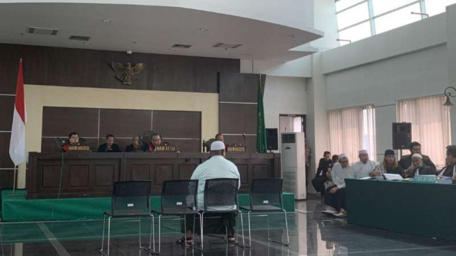 Nurkholis bersaksi  dalam sidang Habib Bahar bin Smith, di PN Bandung.