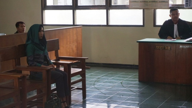 Caleg DPR RI dari Partai Gerindra, Nur Rochmi Kurnia Sari di pengadilan