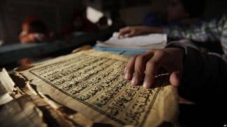 10 Manfaat Membaca Surat Yasin, Dosa Diampuni Hingga Mati Syahid