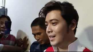 Kriss Hatta dan Hilda Vitria Masih Berstatus Suami Istri