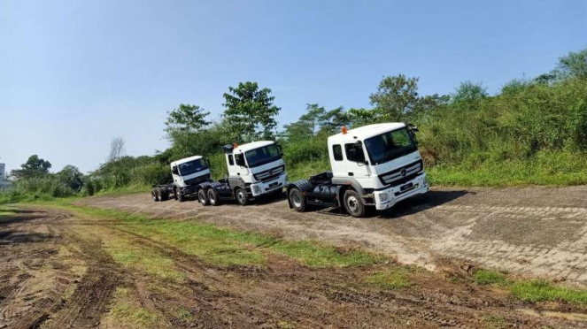  Mercedes Benz Axor Test Drive