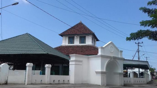 Masjid Al Hilal Katangka di Gowa, Sulawesi Selatan. (FOTO: Istimewa)