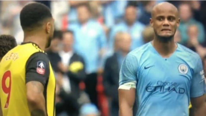 Ekspresi tak tega kapten Manchester City, Vincent Kompany