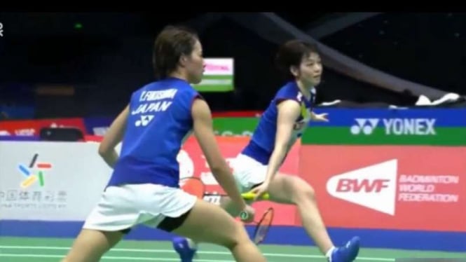 Yuki Fukushima/ Sayaka Hirota di Sudirman Cup 2019.