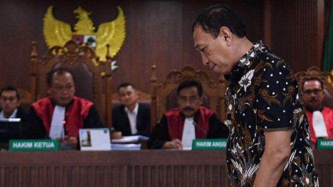 Sekjen KONI Ending Fuad Hamidy di sidang Pengadilan Tipikor Jakarta