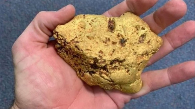 Bongkahan emas - FINDERS KEEPERS GOLD PROSPECTING