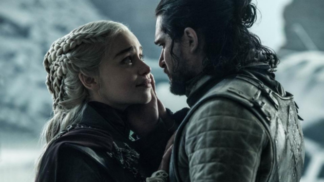 Jon Snow dan Daenerys Targaryen di Game of Thrones Season 8.