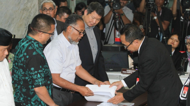 Kuasa Hukum Prabowo-Sandi Datangi MK Ajukan Gugatan Pemilu
