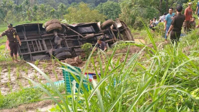 Kecelakaan bus di Kabupaten Agam, Sumatera Barat