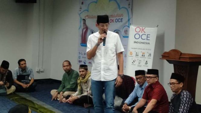 Calon wakil Sandiaga Salahuddin Uno menghadiri acara buka puasa bersama para pegiat OK OCE Indonesia di kawasan Epicentrum, Jakarta Selatan, Kamis 30 Mei 2019.