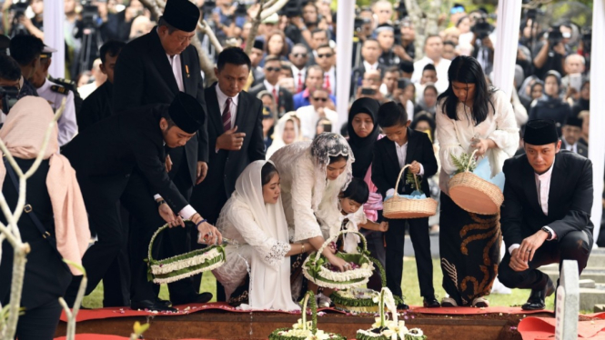 Pemakaman Ibu Ani Yudhoyono di TMP Kalibata