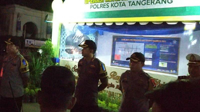 Pengamanan pos pelayanan di Polres Kota Tangerang