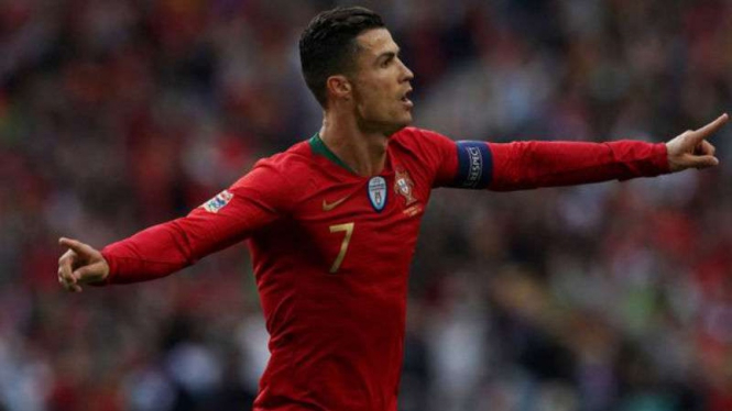 Kapten Portugal, Cristiano Ronaldo, rayakan gol.