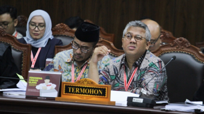 Ketua KPU Arief Budiman Saat Sidang Gugatan Pilpres 2019 di MK
