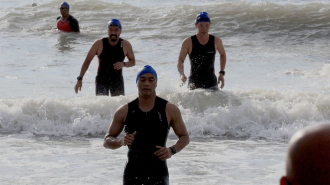 Anindya N Bakrie Ikuti Sungailiat Triathlon 2019