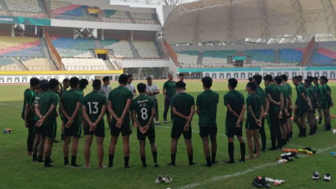 Latihan pemain Timnas Indonesia U-18.