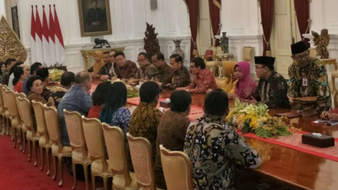 Presiden Joko Widodo kumpulkan para pelaku UKM dan UMKM di Istana Merdeka.