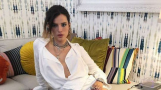 Alasan Bella Thorne Nekat Sebarkan Foto Topless-nya Sendiri