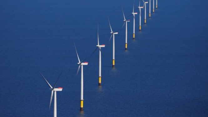 Pembangkit listrik tenaga angin terbesar di Inggris Walney Extension di Blackpool.