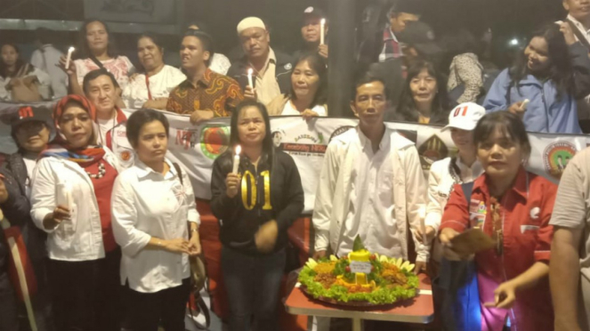 Relawan rayakan ultah Jokowi