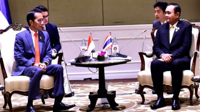 Presiden Joko Widodo bertemu dengan  PM Thailand Prayut Chan-o-cha