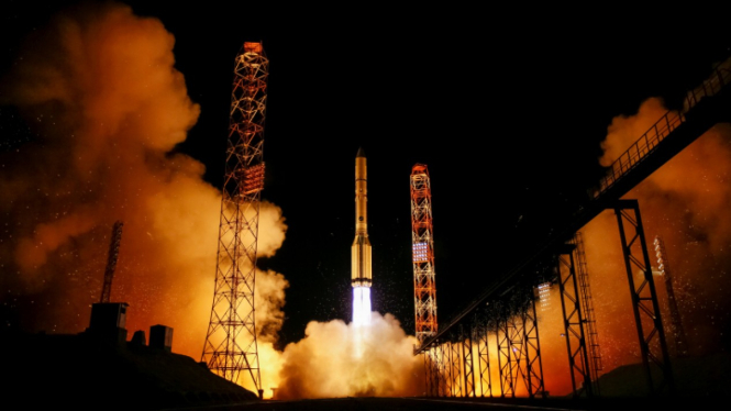 Satelit Kubus Milik Startup Ini Bakal Gantikan Satelit Tradisional. (FOTO: Reuters/Shamil Zhumatov)