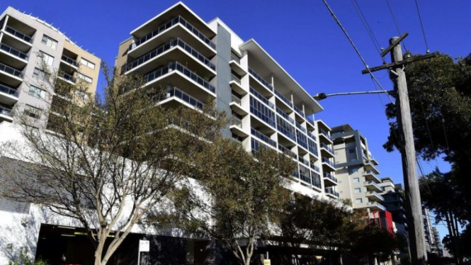 Kompleks apartemen Mascot Towers di Sydney yang jadi sorotan karena ditemukan keretakan pada bangunan tersebut pada pertengahan Juni 2019.