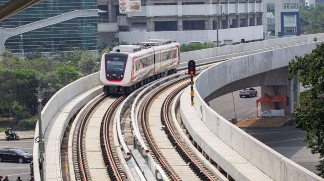 Groundbreaking LRT Jakarta Rute Velodrome-Manggarai Tunggu Jadwal Jokowi