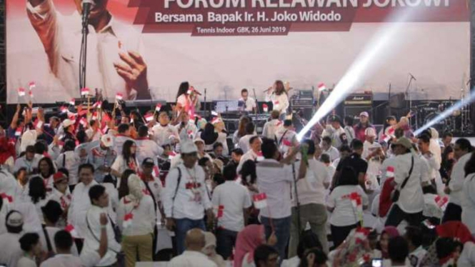 Relawan Jokowi menggelar acara halal bi halal, Rabu, 26 Juni 2019.