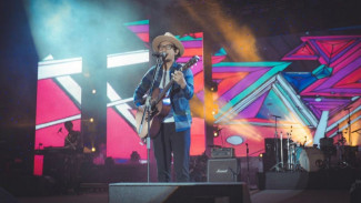 Lama Vakum, Penyanyi Sandy Canester Kembali dengan Lagu Galau