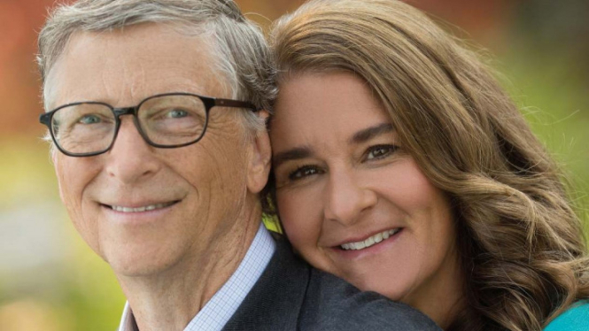 Rahasia Hidup Hemat ala Melinda dan Bill Gates: Tak Beli Sedotan Plastik. (FOTO: Instagram/thisisbillgates)