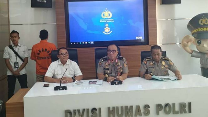 Polisi Tangkap Penyebar Ribuan Konten Hoax