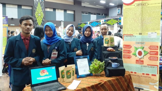 Mahasiswa Brawijaya ciptakan teh dari buah naga