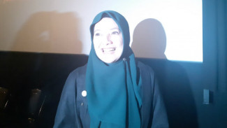 Berhijab, Cut Mini Diuji Putus Kontrak Pekerjaan Secara Sepihak