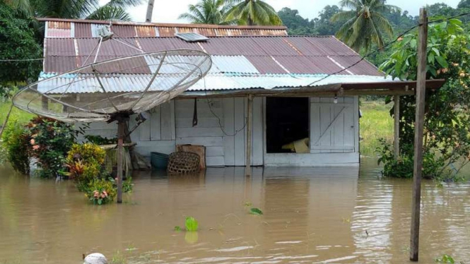Banjir di Kabupaten Halmahera Tengah, Maluku Utara, Senin, 8 Juli 2019.