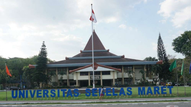 Universitas Sebelas Maret, Surakarta, Jawa Tengah.