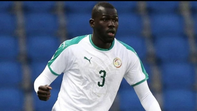 Bek Timnas Senegal dan Napoli, Kalidou Koulibaly. 