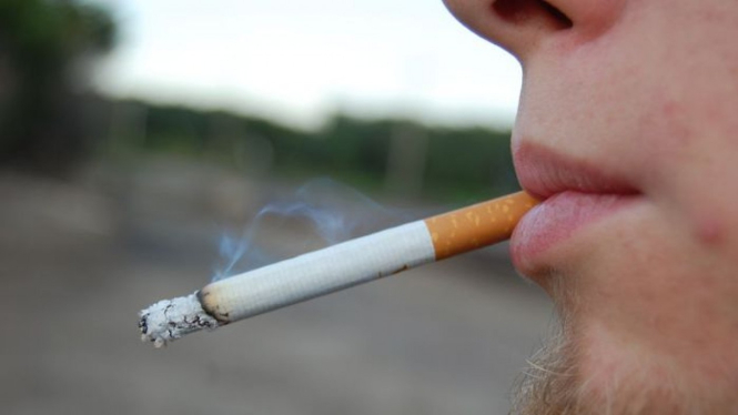 Merokok tidak saja sebabkan kanker, namun juga penyakit yang berhubungan dengan jantung.