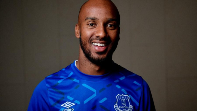 Fabian Delph resmi jadi pemain Everton