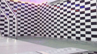 Sensasi Relaks dalam Kolam Air Dingin Instagramable