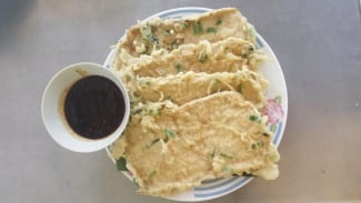 Resep Tempe Mendoan yang Enak dan Anti Gagal, Lengkap dengan Sambal Cocol Kecap!