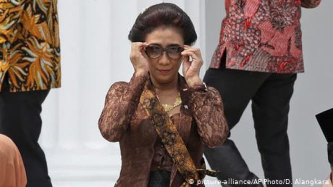 Menteri Kelautan dan Perikanan Susi Pudjiastuti.(picture-alliance/AP Photo/D. Alangkara)