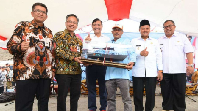 Menko Maritim Luhut Binsar Pandjaitan di Sukabumi.