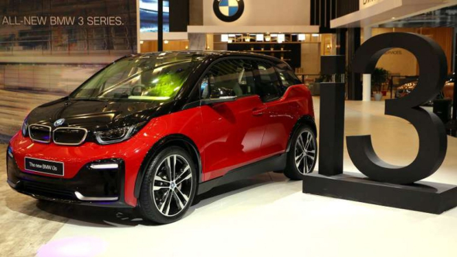 BMW i3s