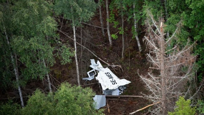 Sembilan orang yang berada didalam pesawat GA8 tewas dalam kecelakaan di utara Swedia pekan lalu.